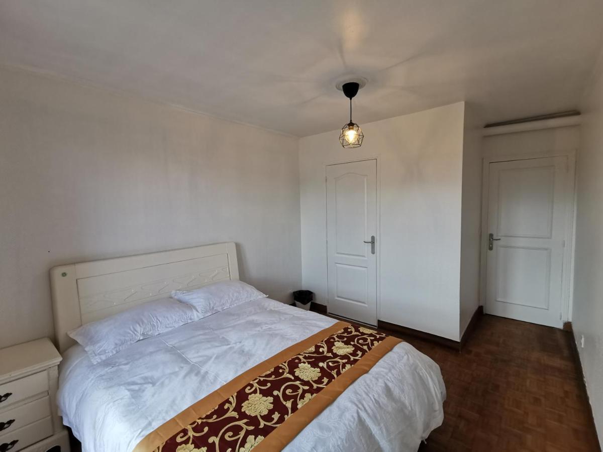 Bondy Chambre Exteriör bild